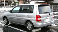 1999-2001 Mazda Demio rear.jpg