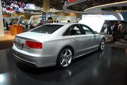 Audi A8 (8505426388).jpg