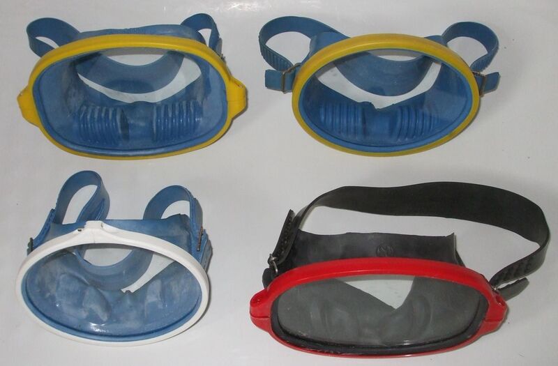 File:GOST 20568 compliant Russian and Ukrainian diving masks.jpg