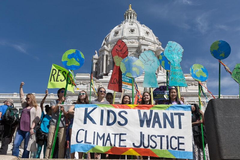 File:Kids Want Climate Justice (34168280266).jpg
