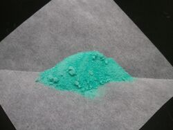 Nickel(II) acetate tetrahydrate.jpg