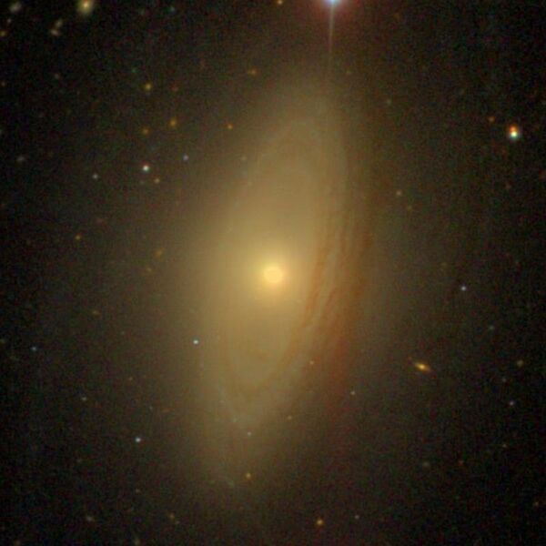 File:NGC4698 - SDSS DR14.jpg