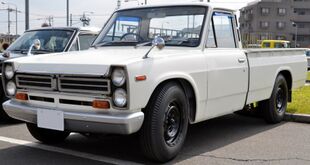 Nissan-Junior140.JPG