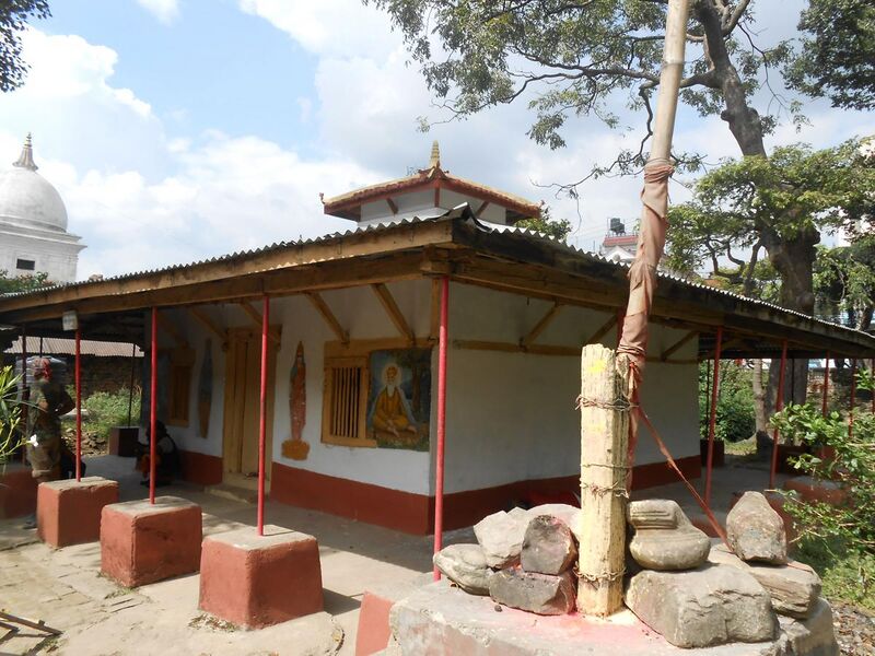 File:Temple inside Udasi Akhada -KTM -11-Tripureswar by ST (6).JPG