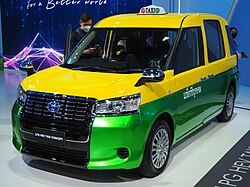 2023 Toyota JPN Taxi Takumi LPG HEV Taxi Concept (THAI Taxi).jpg