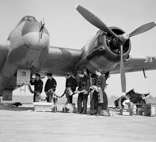 File:Bristol Beaufighter Mk VIF of No. 96 Squadron RAF being re-armed at Honily, Warwickshire, 23 March 1943. CE22.jpg