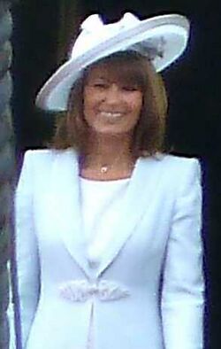 Carole Elizabeth Middleton on the balcony of Buckingham Palace.jpg