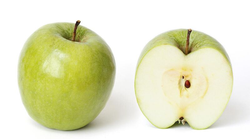 File:Granny smith and cross section.jpg