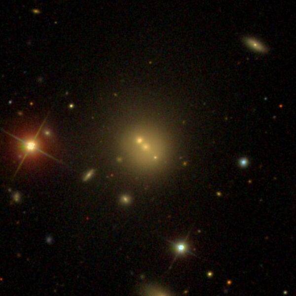 File:NGC3550 - SDSS DR14.jpg