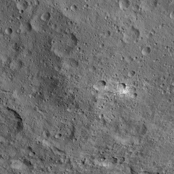 File:PIA19994-Ceres-DwarfPlanet-Dawn-3rdMapOrbit-HAMO-image52-20150929.jpg