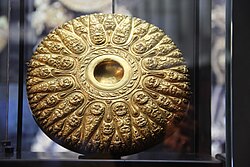 Scythian Gold Vessel from Crimea, 4th Cent. BC, on Loan from Hermitage. Displayed at Athens Acropolis Museum (27826520833).jpg