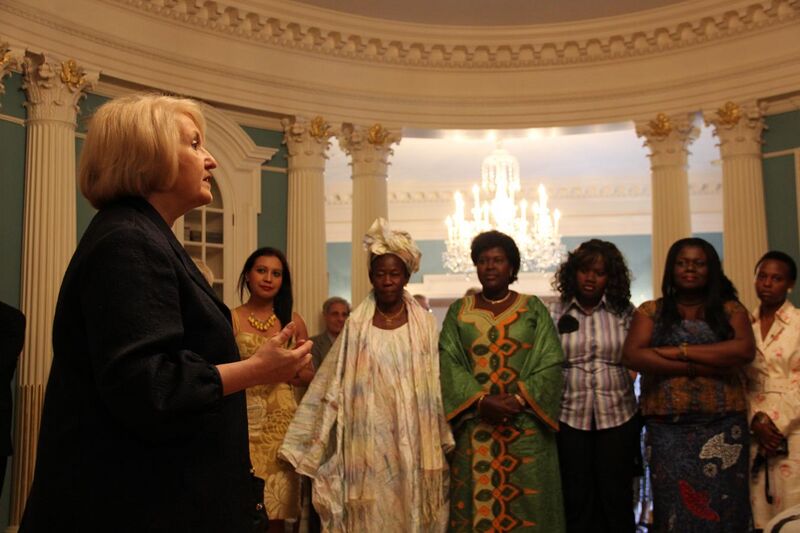 File:Ambassador Verveer Greets African Womens Entrepreneurship Program Participants.jpg