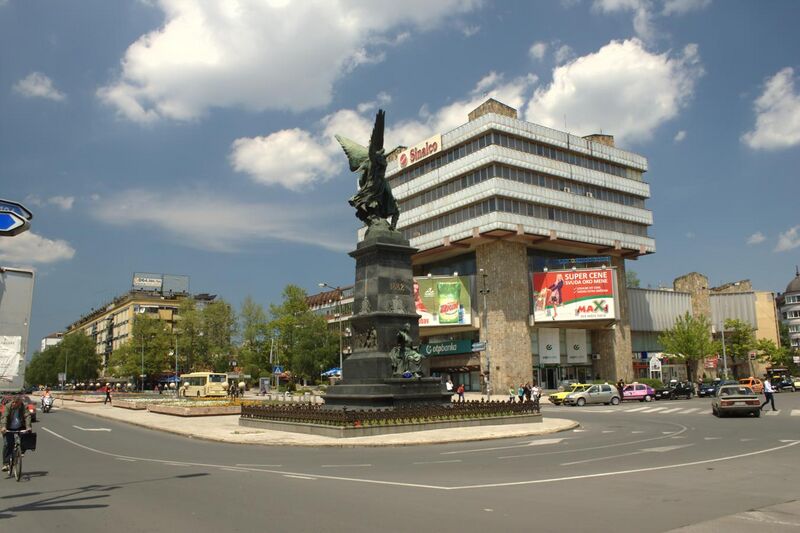 File:Kruševac, náměstí III.jpg