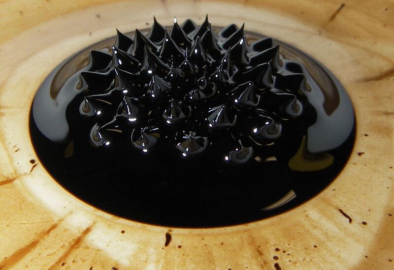 File:Ferrofluid in magnetic field.jpg