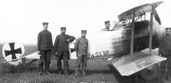 Fokker Biplane D.V G81 17, pilot, and flight crew (1916).jpg