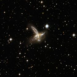 Hubble Interacting Galaxy ESO 593-8 (2008-04-24).jpg