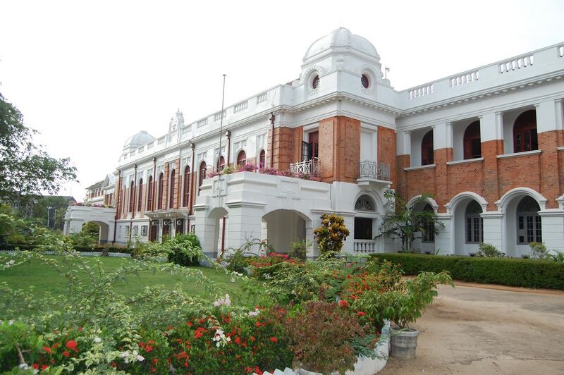 File:Royal College Colombo main building.jpg