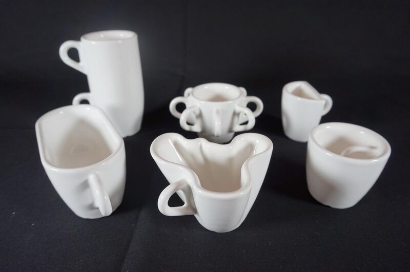 File:30 Tasses 30 jours 3D Printing Céramique émaillée, impression 3D Bernat Cuni, 2011 (1).jpg