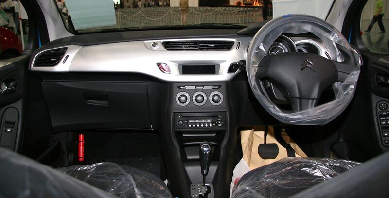 File:Citroën C3 interior.jpg
