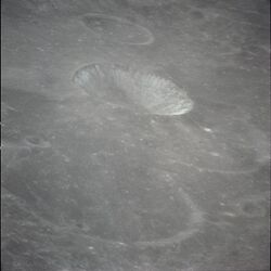 Hume crater AS14-72-10015.jpg