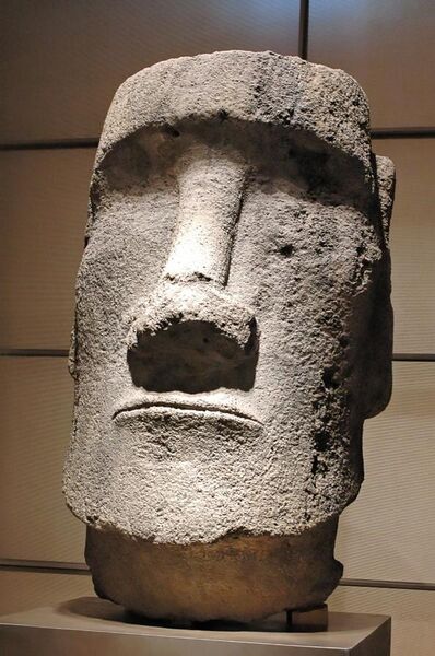 File:Moai Easter Island InvMH-35-61-1.jpg