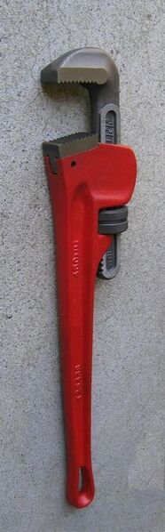 File:Pipewrench.jpg
