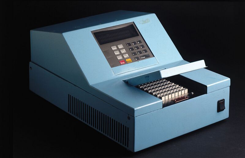 File:Baby Blue - a prototype polymerase chain reaction (PCR), c 1986. (9663810586).jpg