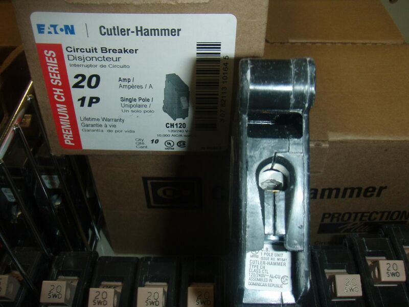 File:Cutler-Hammer ONE pole CTL circuit breaker LARGE.JPG