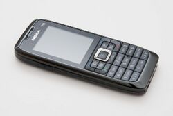 Nokia E51 Phone Black Nero Schwarz 2.jpg