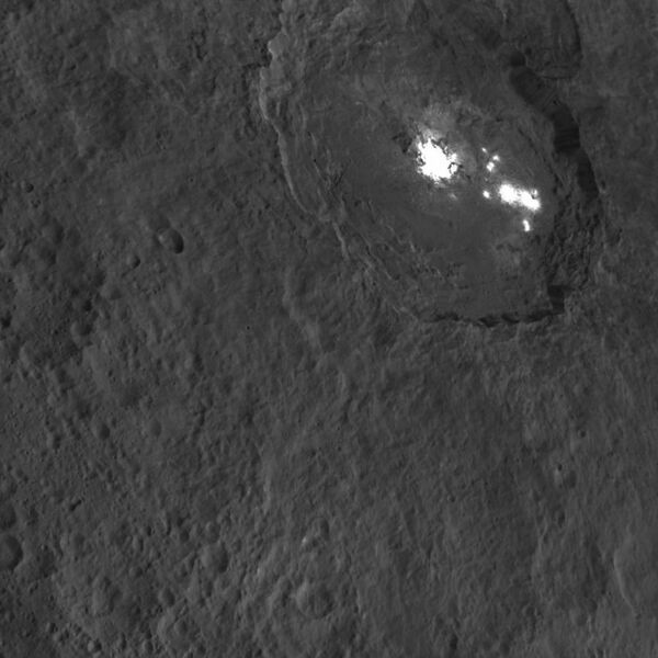 File:PIA20132-Ceres-DwarfPlanet-Dawn-3rdMapOrbit-HAMO-image69-20151018.jpg