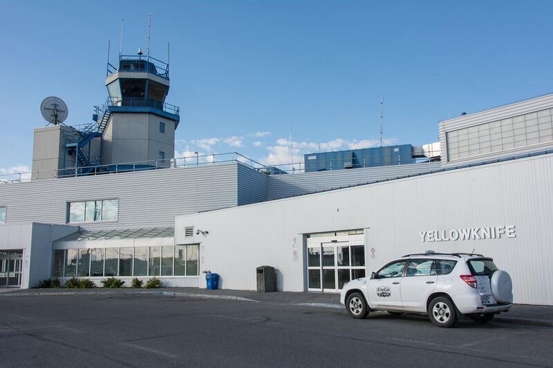 File:2015-09-06 Terminal at Yellowknife Airport (YZF).jpg