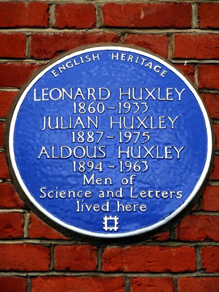 File:LEONARD HUXLEY 1860-1933 JULIAN HUXLEY 1887-1975 ALDOUS HUXLEY 1894-1963 Men of Science and Letters lived here.jpg