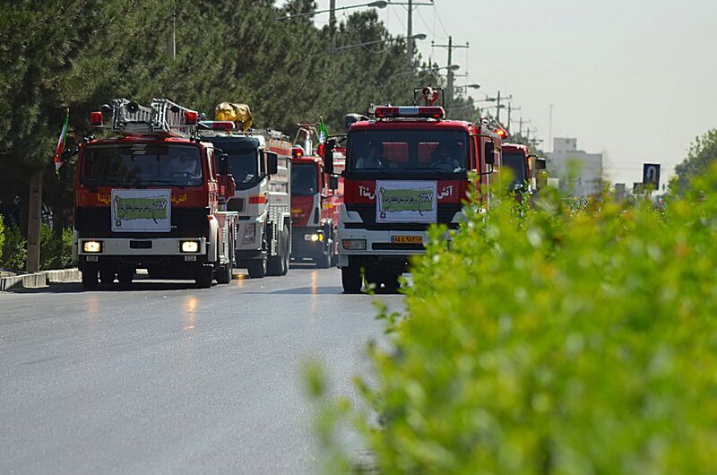 File:Mashhad Firefighter's Parade 05.jpg