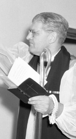 Alwyn Warren in 1953.jpg