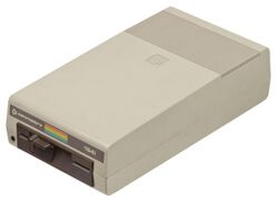Commodore-64-1541-Floppy-Drive-01.jpg