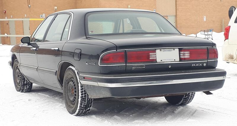 File:1992 - 1996 Buick LeSabre Custom (rear).jpg