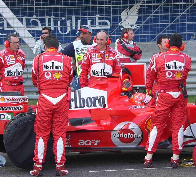 File:Marlboro-Ferrari.jpg