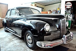 1946 Packard Clipper (32104790041).jpg