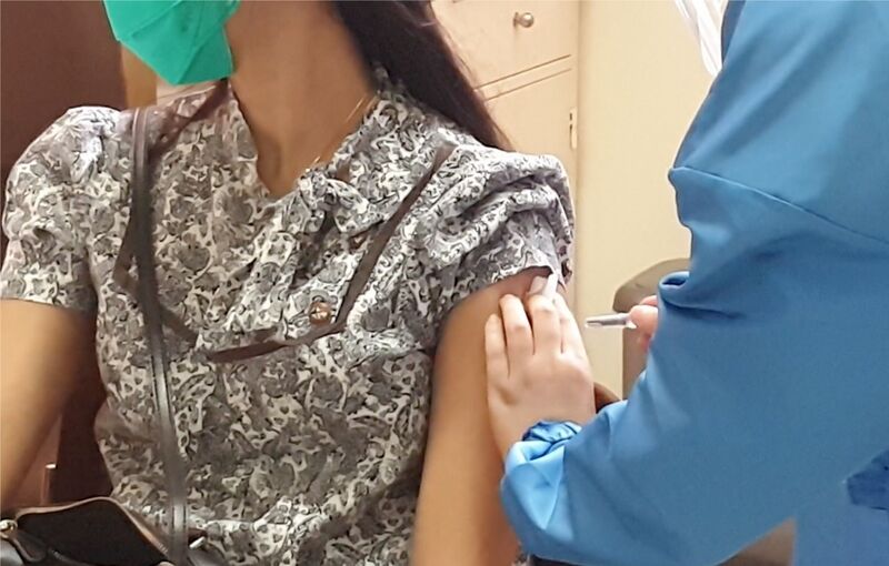 File:Covid vaccine clinical trial, Padjajaran University (cropped).jpg