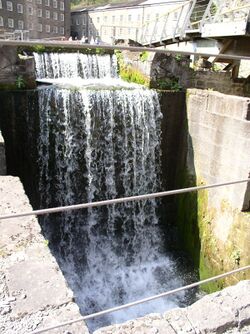 Cromford 1775 wheel.jpg