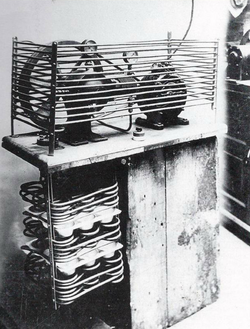 DOMELRE refrigerator c. 1914.png