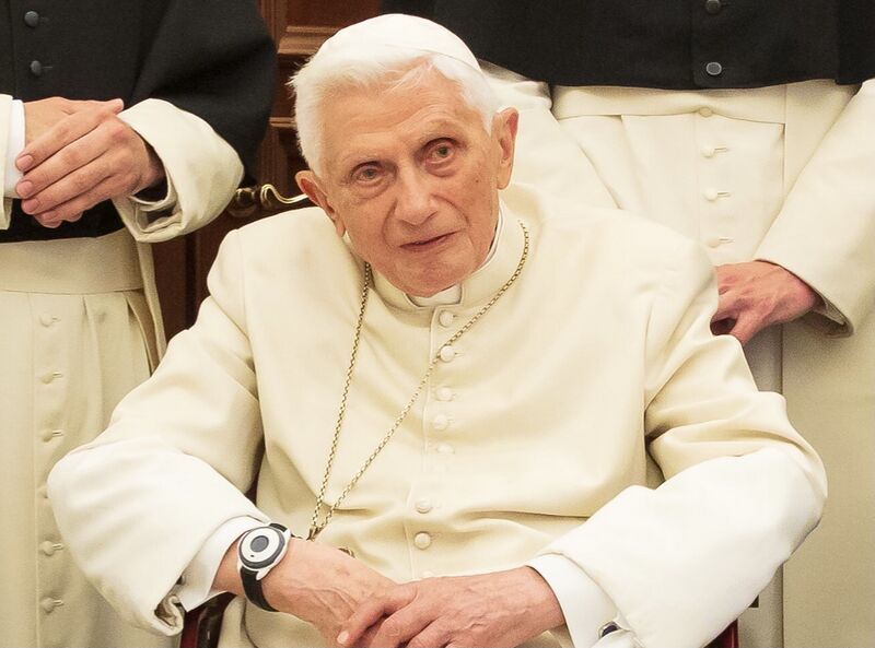 File:Meeting with Benedict XVI on 10 August 2019 (cropped).jpg
