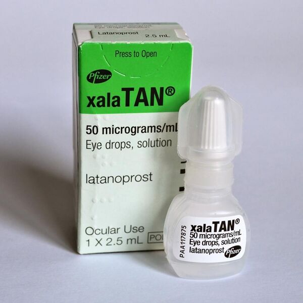 File:Pfizer xalaTAN latanoprost eye drops.jpg