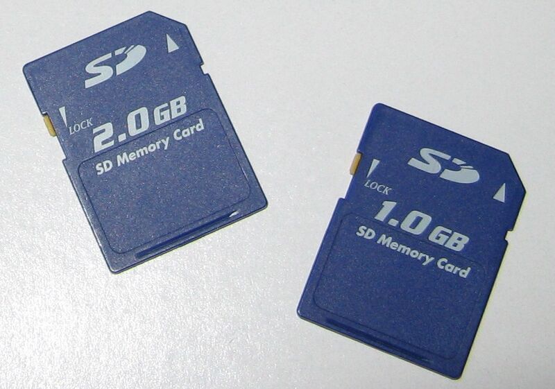 File:Toshiba SD-M02G and SD-M01G memory cards.jpg