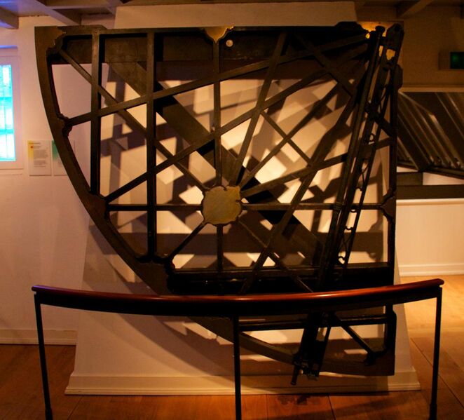 File:Astronomical quadrant, Museum Boerhaave Leiden.jpg