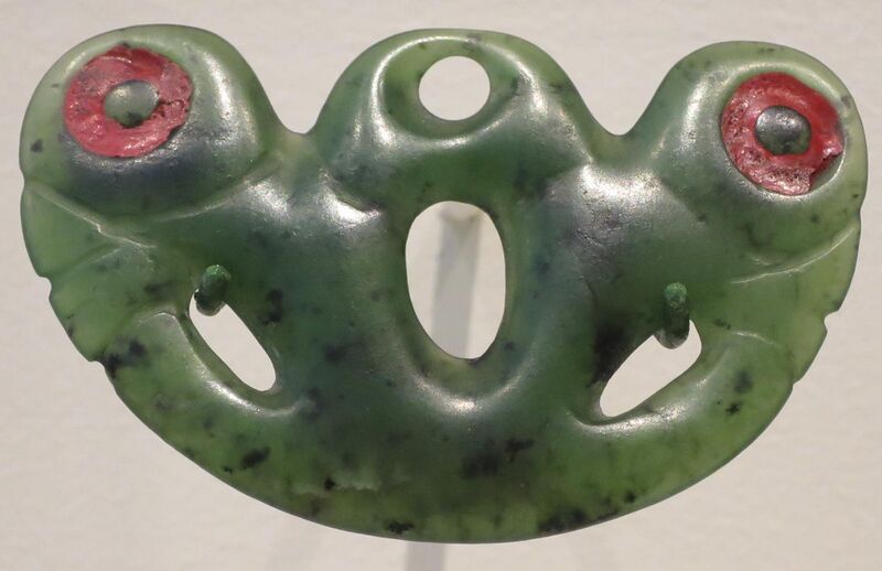 File:Ear pendant (peka peka), Maori people, Honolulu Museum of Art, 3351.JPG