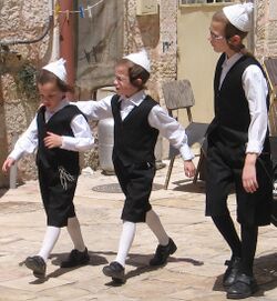 Jewish Orthodox dress code10.jpg