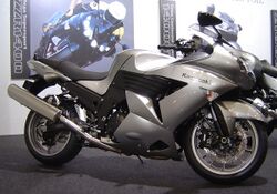 Kawasaki-ZZR1400 2007TMCS.jpg