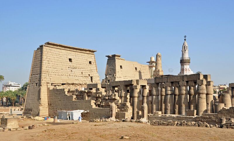 File:Luxor Temple R04.jpg