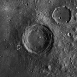 Reinhold crater 4126 h1.jpg